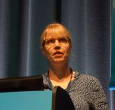 Virtual dark therapy tames manic episodes