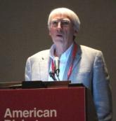 Novel food insulin index algorithm improved glycemic control