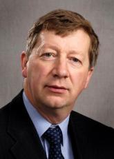 CT, CEA alone or combined better than nothing to detect colon cancer recurrence