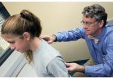 Isometric exercises among the recommendations for sports-related knee pain
