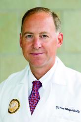 Age and disease stage predict long-term survival in elderly lung cancer patients