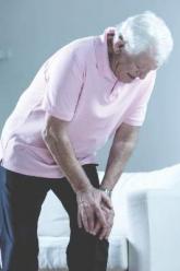 Synovitis, effusion associated with increased pain sensitivity