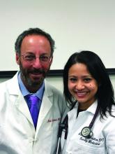 Neil Skolnik博士（左）とAarisha Shrestha博士