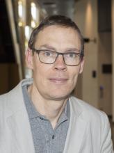 Fredrik Piehl, MD, PhD, a professor at Karolinska University Hospital in Stockholm.