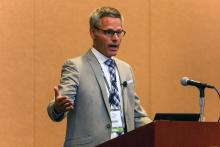 Thomas Yacovella, MD, presents &amp;quot;Hyponatremia Management in the Hospitalized Patient&amp;quot; on day 3 at HM17.